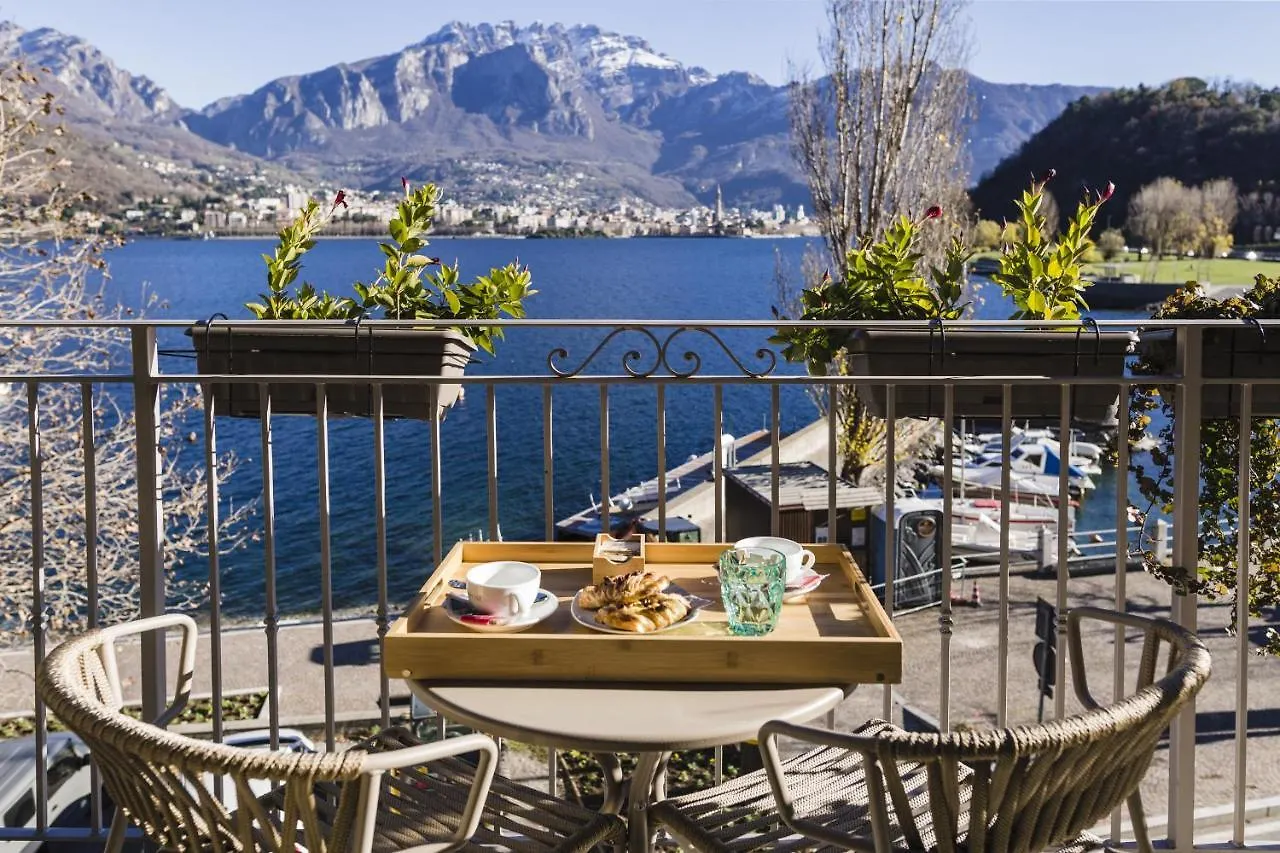 Hotel Luxury Suites Rocopom - Lake Front Malgrate Italy