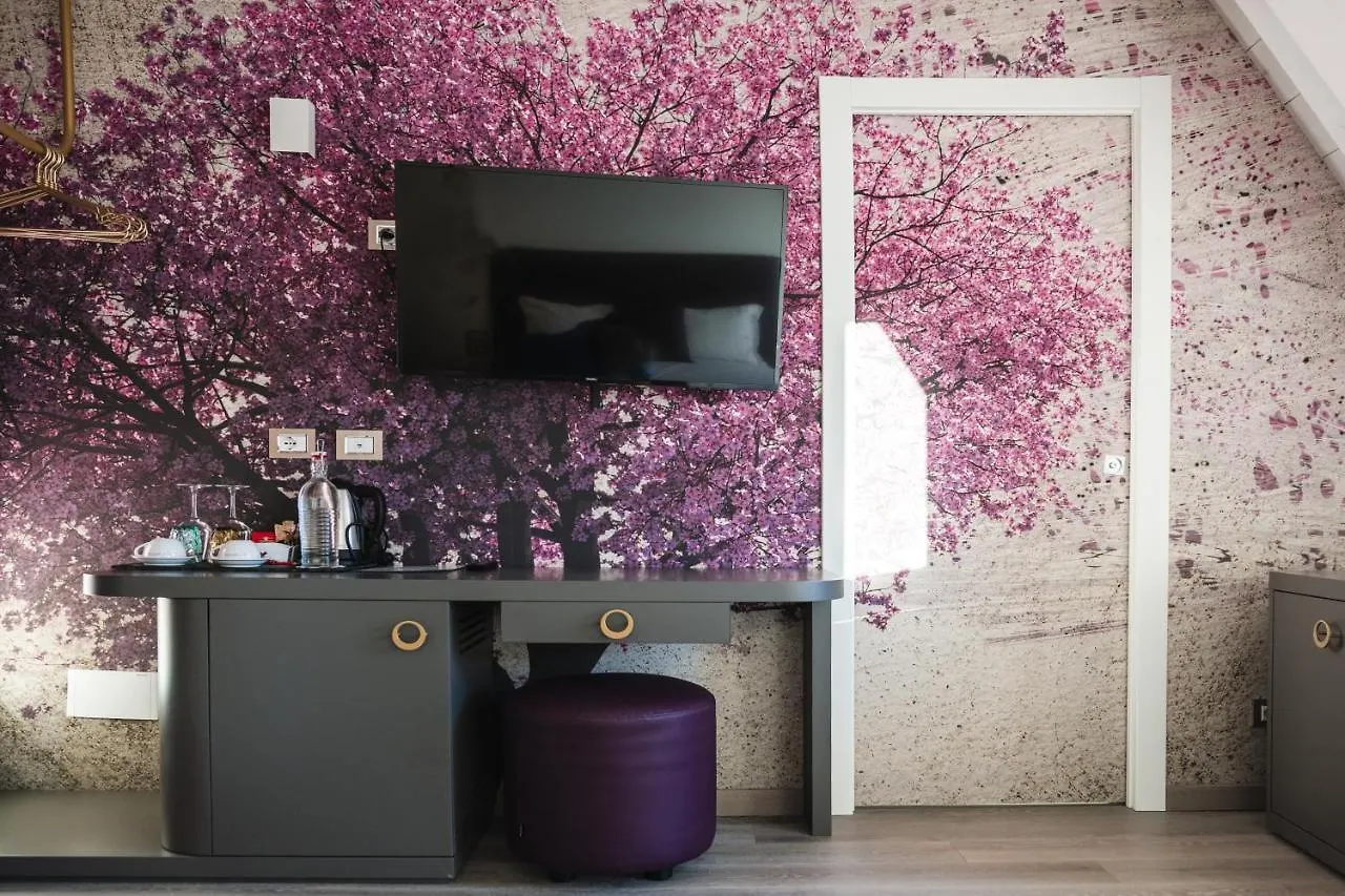 Luxury Suites Rocopom - Lake Front Malgrate