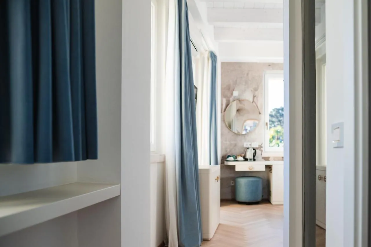 Hotel Luxury Suites Rocopom - Lake Front Malgrate