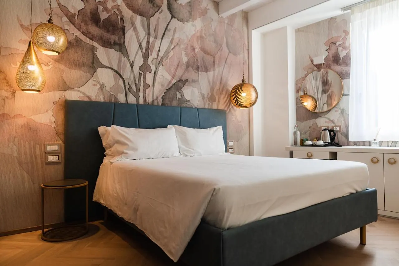 Hotel Luxury Suites Rocopom - Lake Front Malgrate