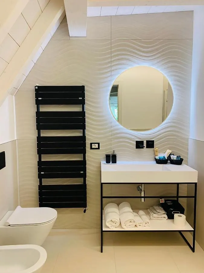 Luxury Suites Rocopom - Lake Front Malgrate
